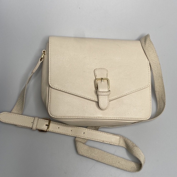 Forever 21 Small Ivory Off-white Crossbody Bag Vegan Leather Purse - Picture 9 of 10